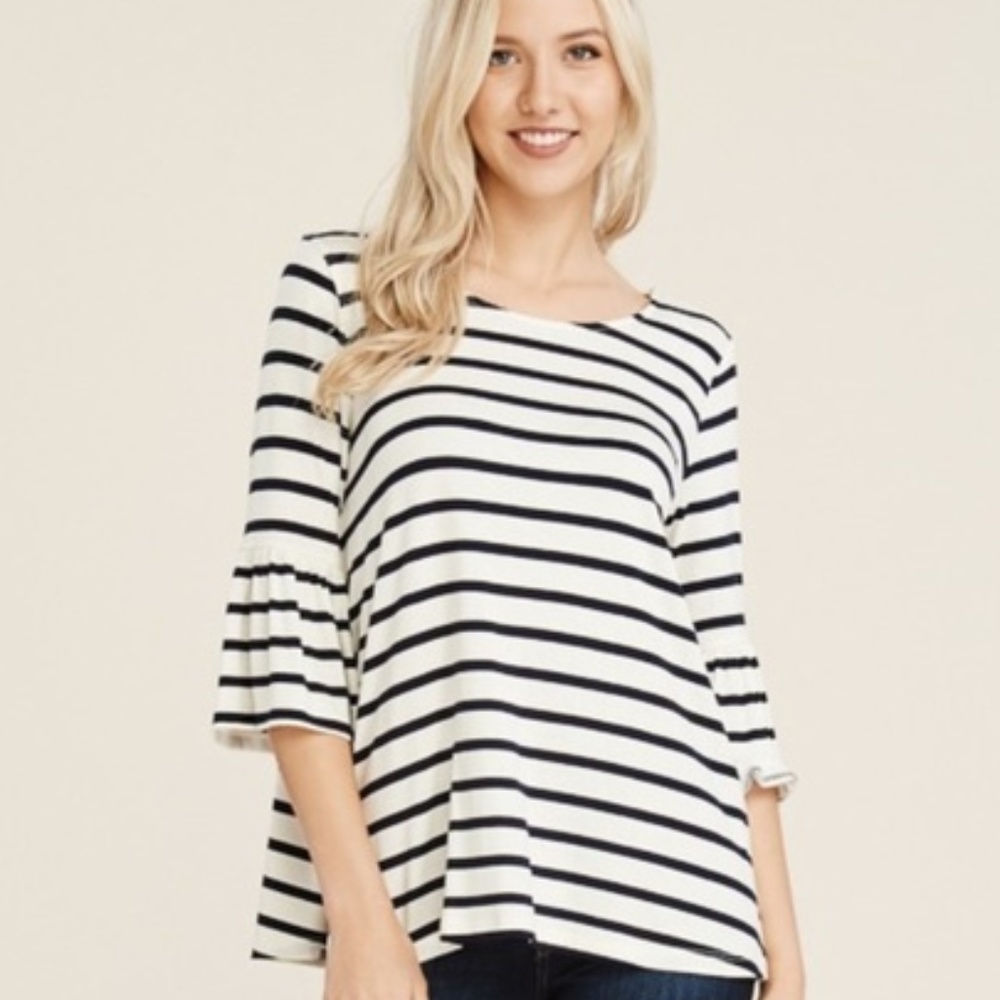 NWT Striped Top with Ruffle Sleeve. NAVY & White